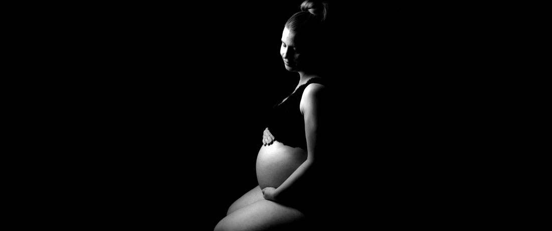 Schwangerschaftsfotos Black and White